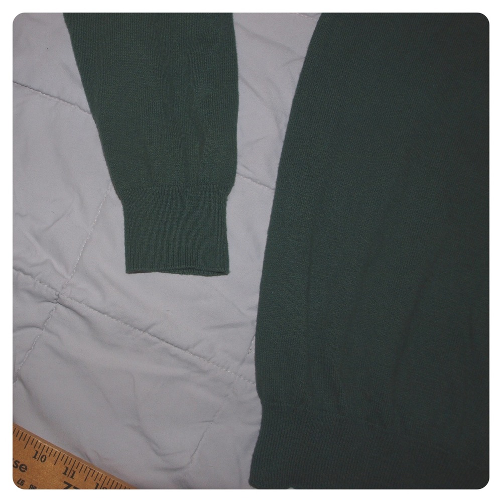 Chaps Cotton Cashmere V-Neck Sweater Mens size Large Green Knit Pullover - Picture 2 of 10